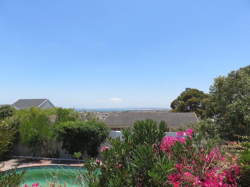 15 Bedroom Property for Sale in Country Club Western Cape